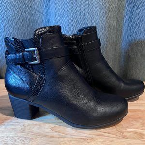 Croft & Barrow Ankle Boots, size 10 Wide, Black